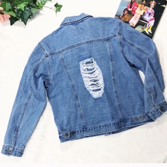 Love Tree Distressed Denim trucker jean jacket - Picture 4 of 8